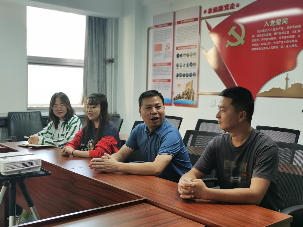 奔赴鄉(xiāng)村振興一線(xiàn)  為建設(shè)美麗鄉(xiāng)村添磚加瓦：規(guī)劃設(shè)計(jì)院第十八黨支部為駐村干部舉辦歡送會(huì)