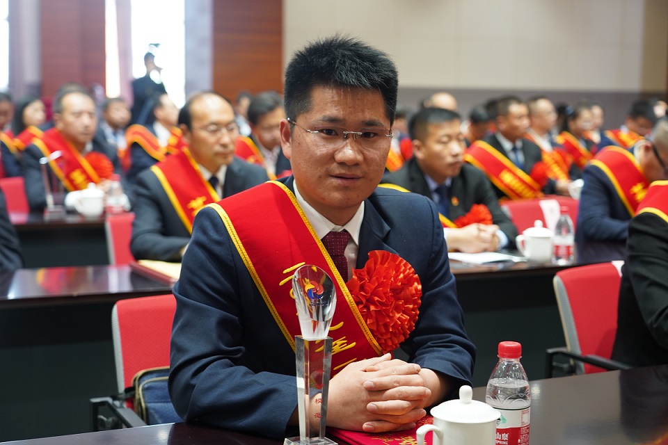 1626140512431041097.jpg 張衛(wèi)強(qiáng).jpg